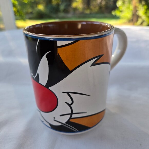 1998 Looney Tunes Sylvester Mug Ceramic Wrap Around Design Mug - Picture 2 of 7